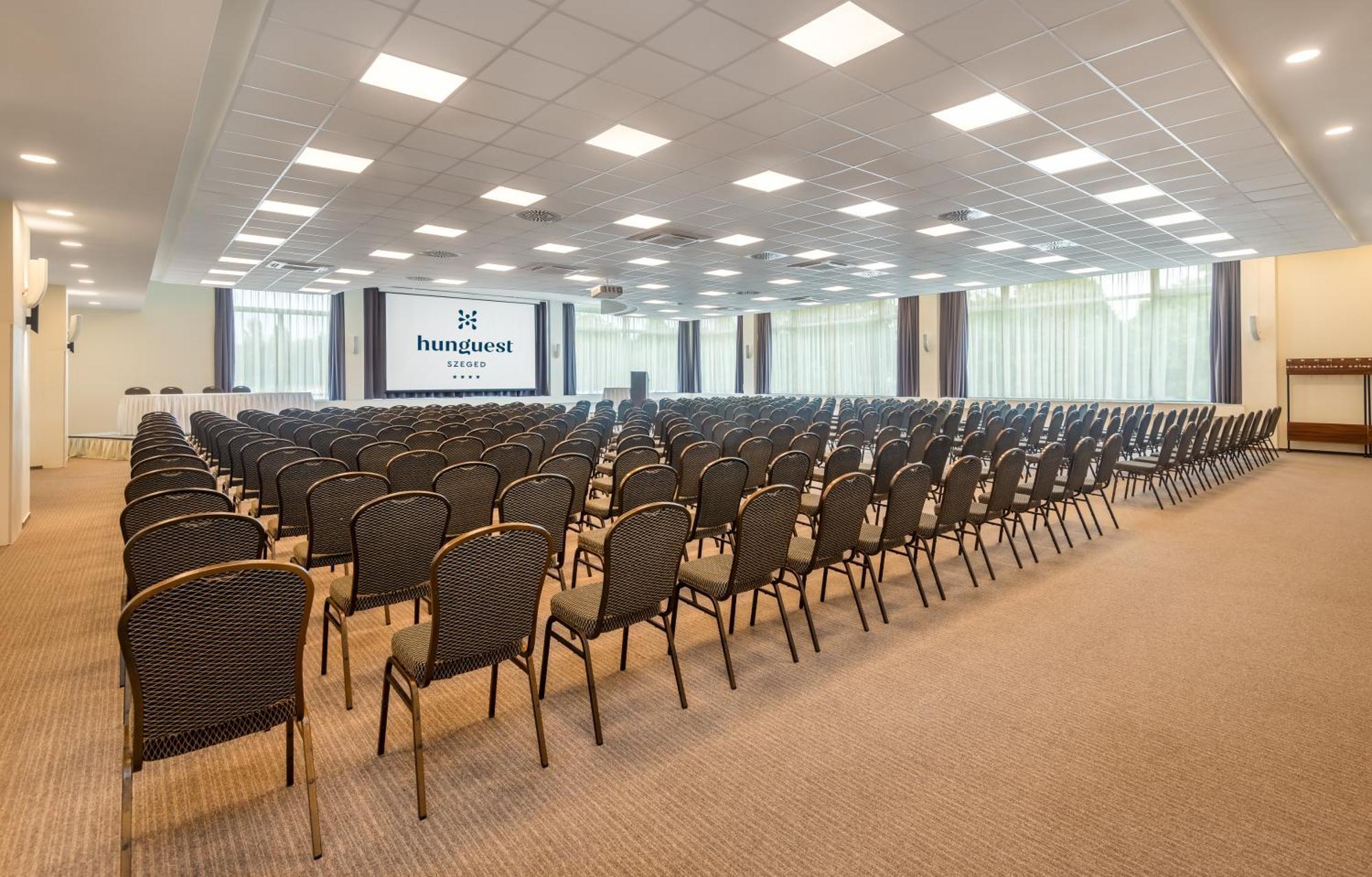 Hunguest Szeged - Ex Forras Hotel ภายนอก รูปภาพ